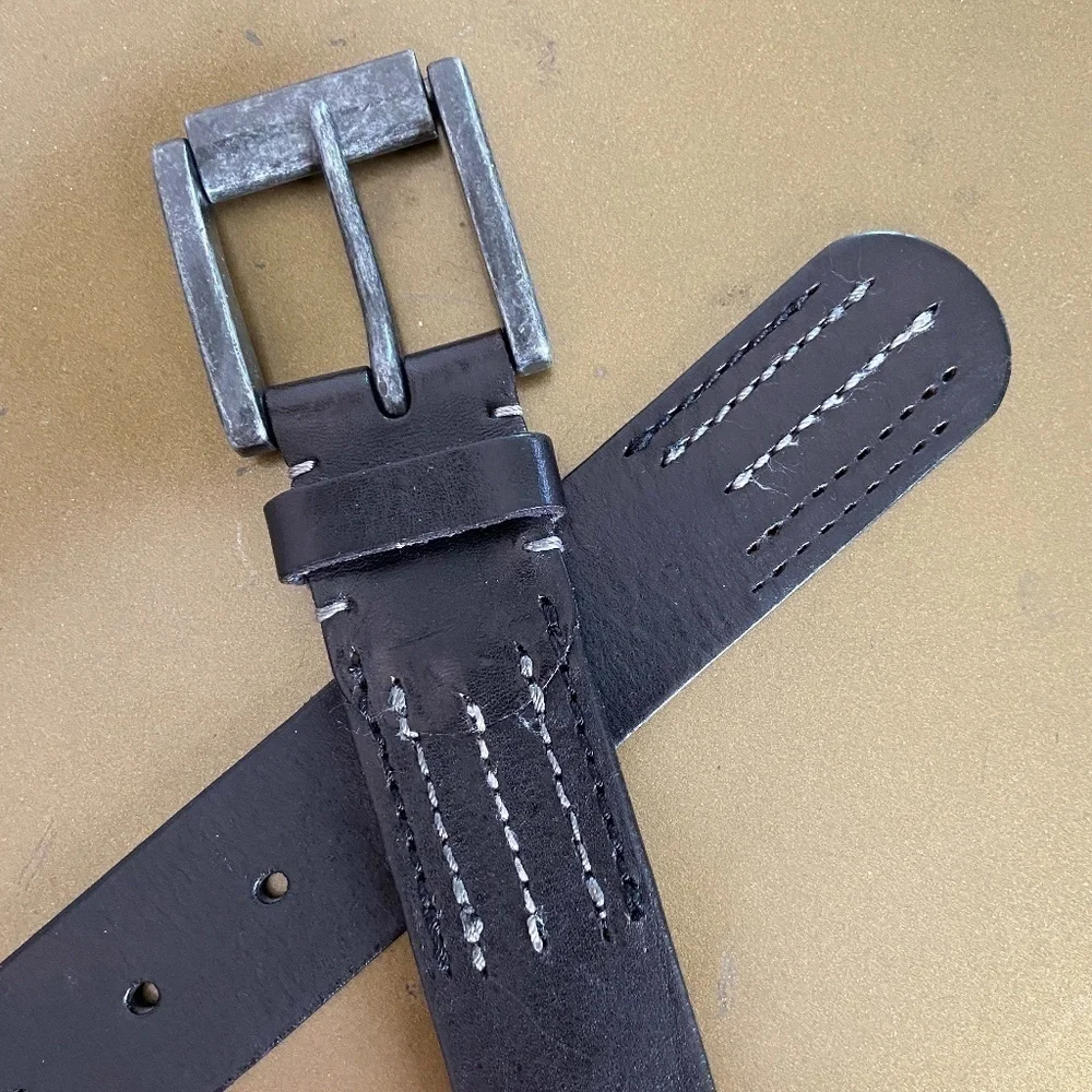 Vintage Black Leather w/gunmetal gray buckle belt